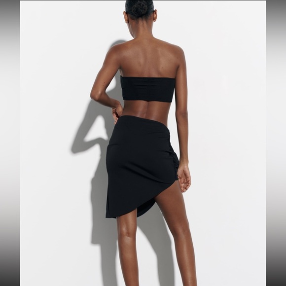 🖤DRAPED ASYMMETRIC SKIRT 🖤 - Picture 2 of 6